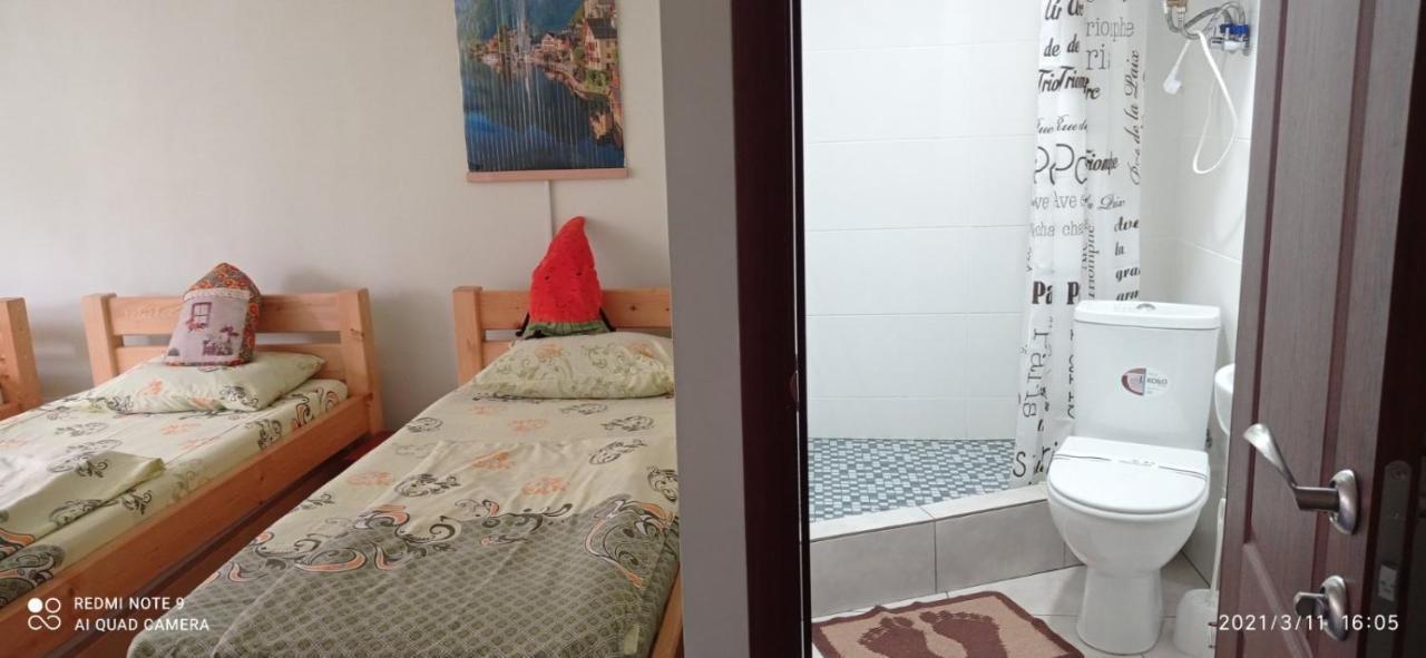 Avino Apart - Hostel Lviv Exterior photo