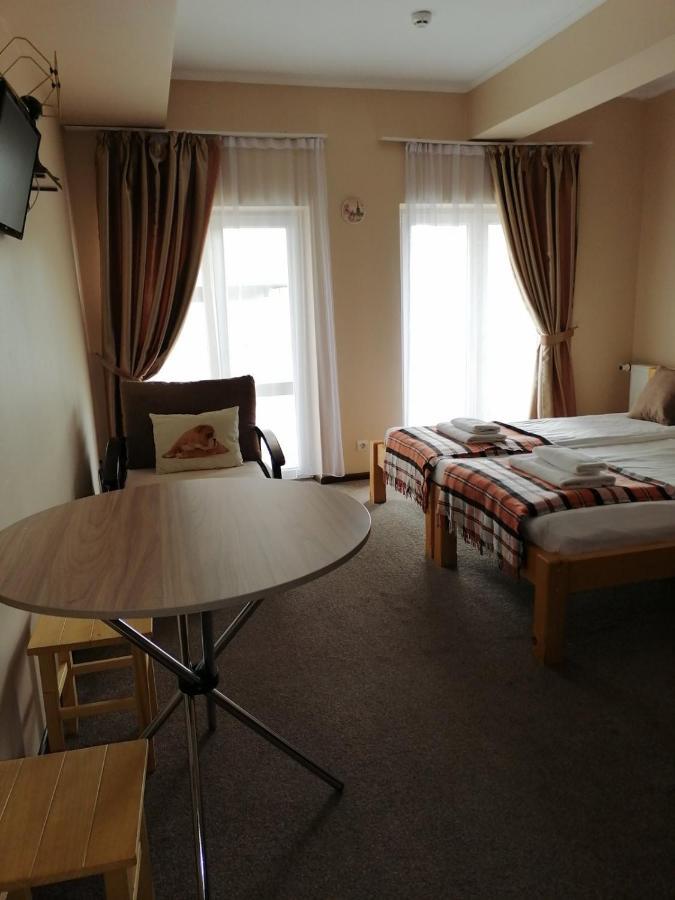 Avino Apart - Hostel Lviv Exterior photo