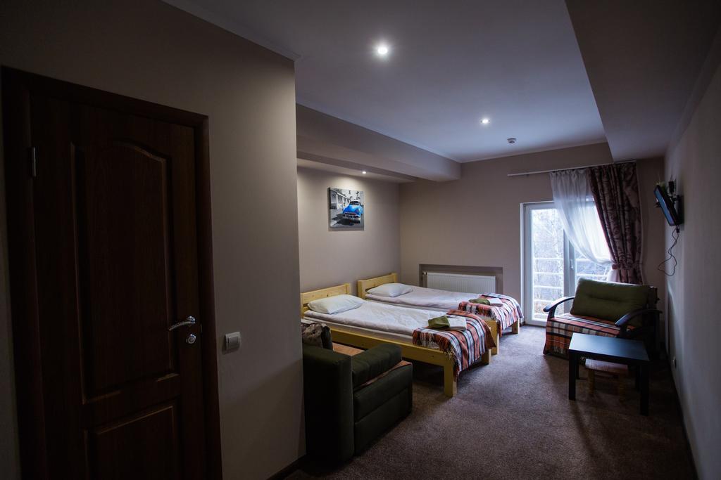 Avino Apart - Hostel Lviv Exterior photo