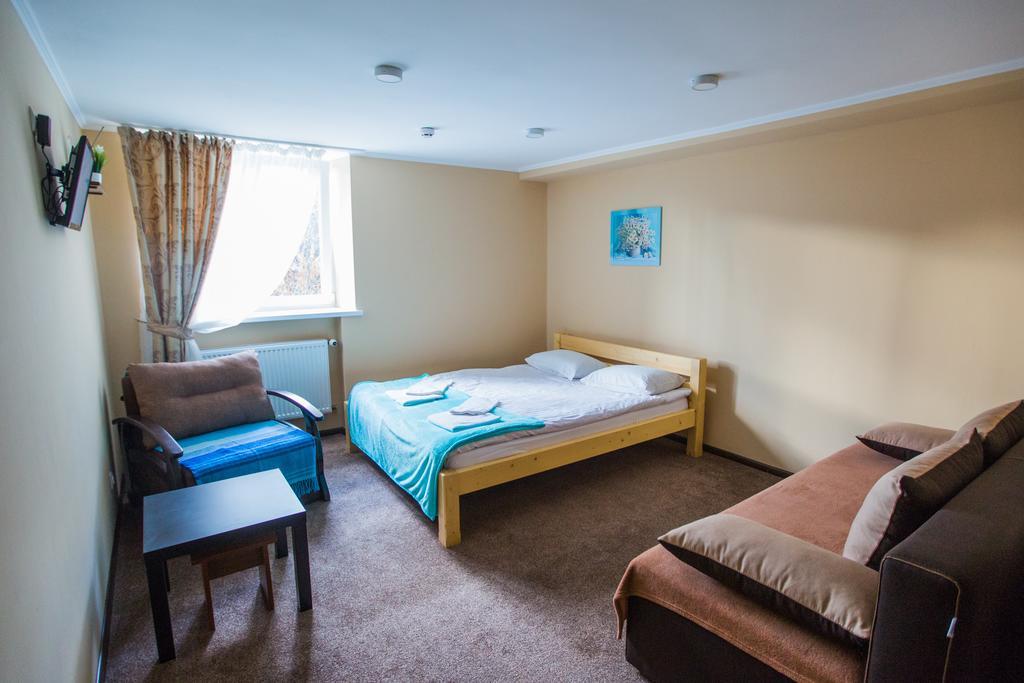Avino Apart - Hostel Lviv Room photo