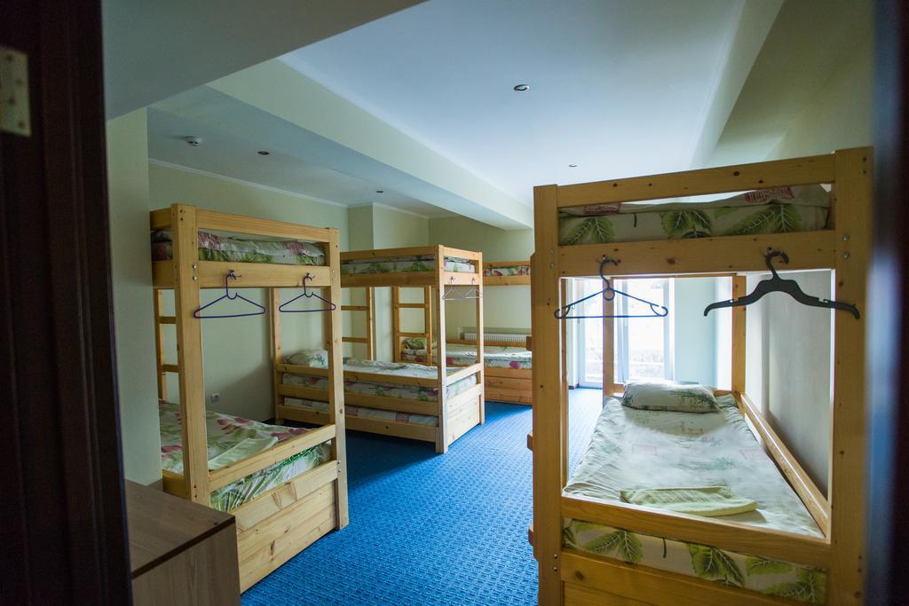 Avino Apart - Hostel Lviv Exterior photo